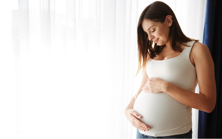 trudnica-mazi-stomak